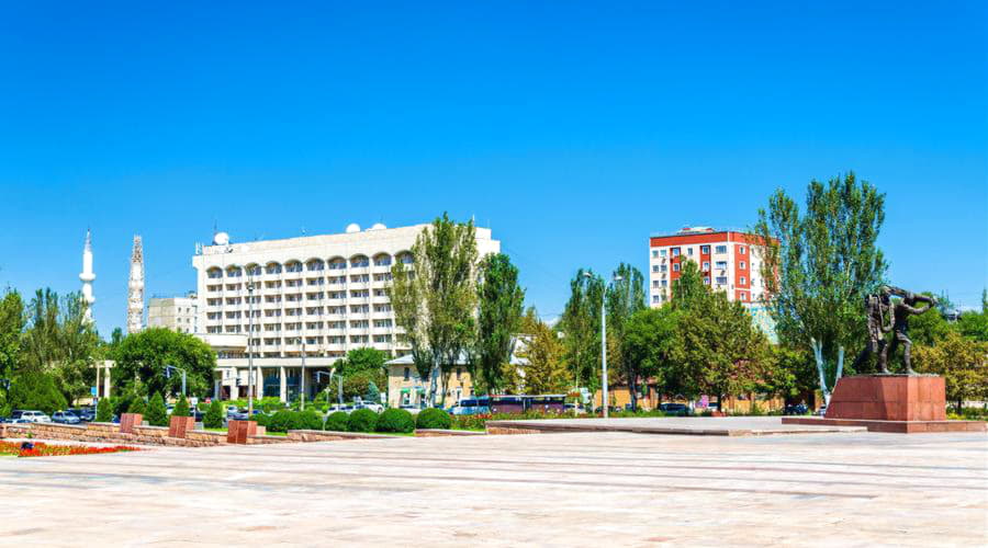 Offriamo una vasta selezione di opzioni di noleggio auto all'aeroporto di Biškek.